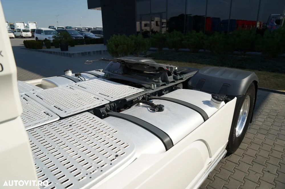 DAF XF 530 / RETARDER / AER CONDIȚIONAT DE PARCARE / CABINĂ SUPER SPACE / JANTE DIN ALIAJ - 13