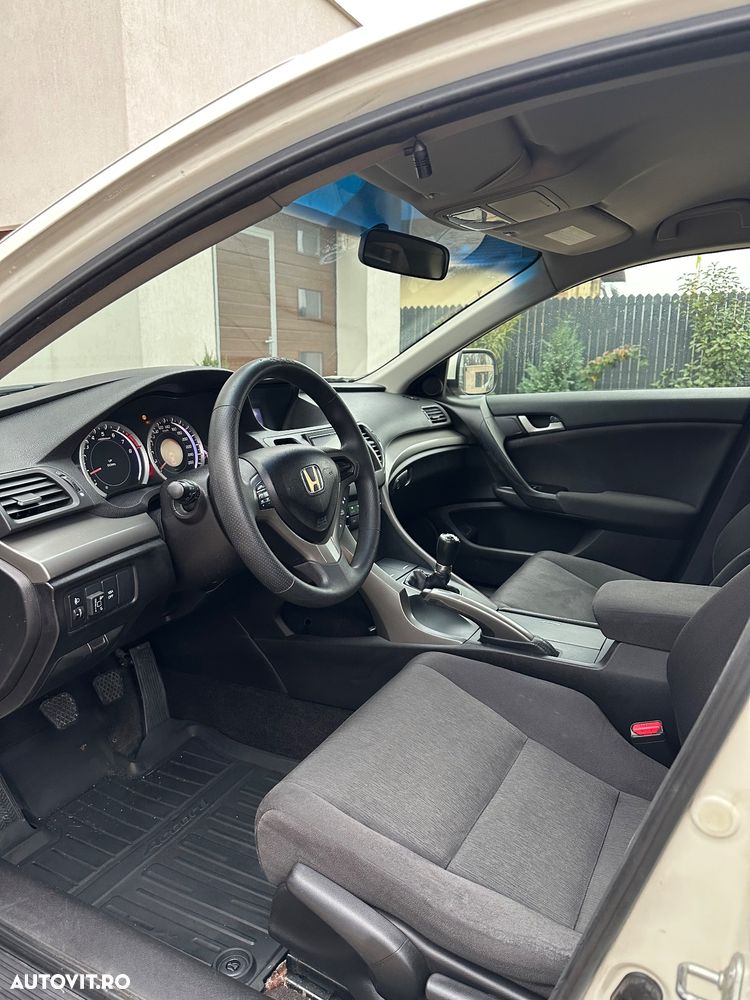 Honda Accord 2.0 Elegance Advantage - 27