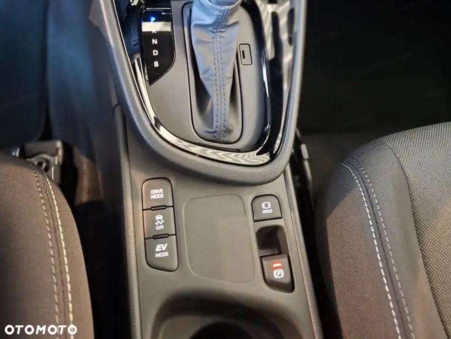 Toyota Yaris Cross - 13