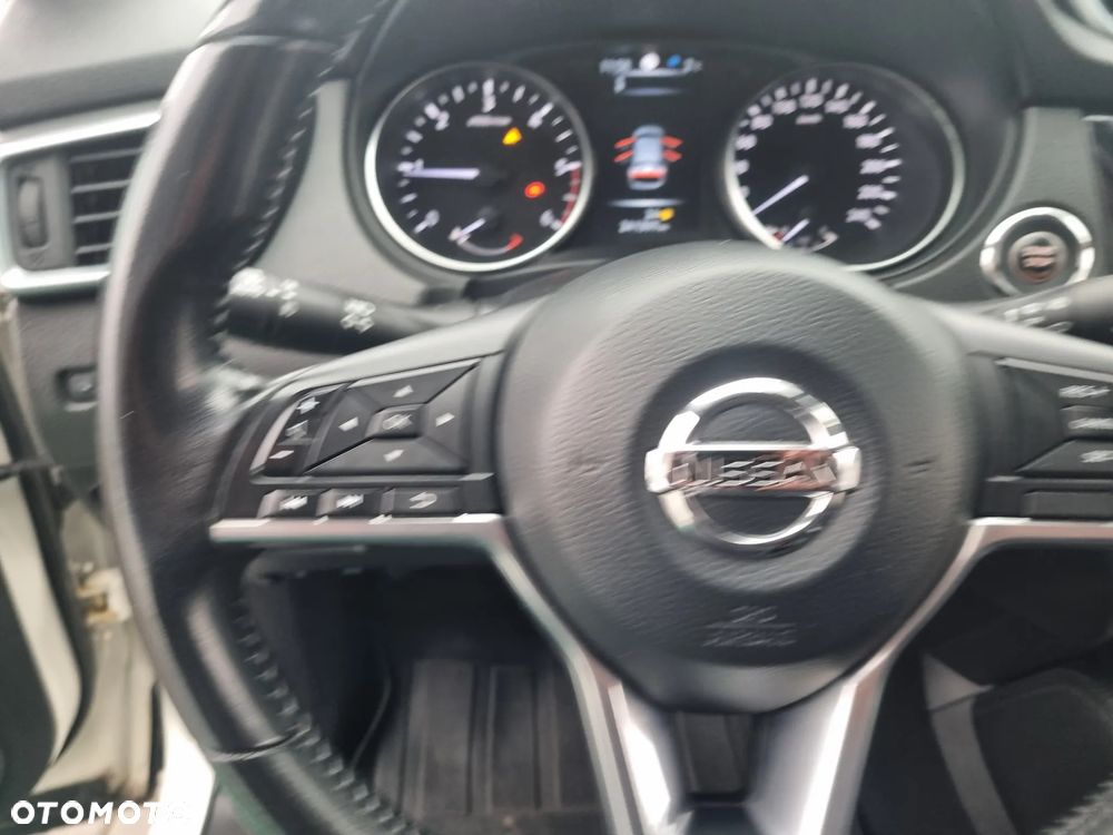 Nissan Qashqai 1.6 dCi Tekna - 28