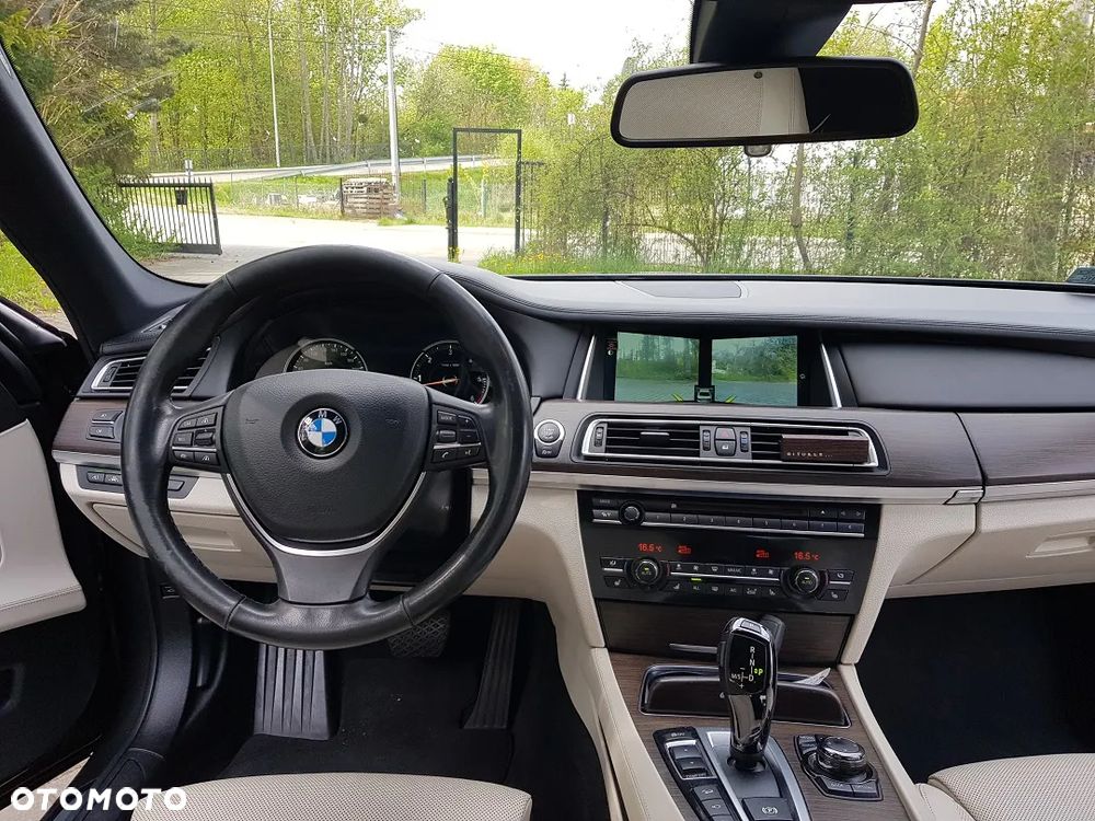 BMW Seria 7 750d xDrive - 18