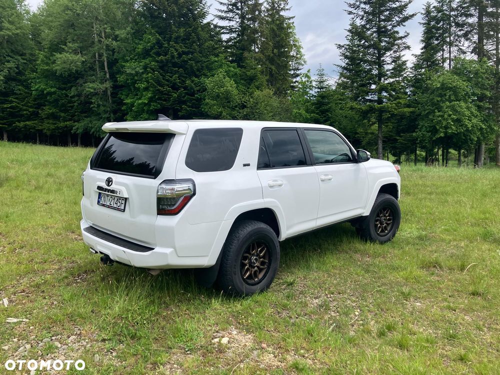 Toyota 4-Runner - 6