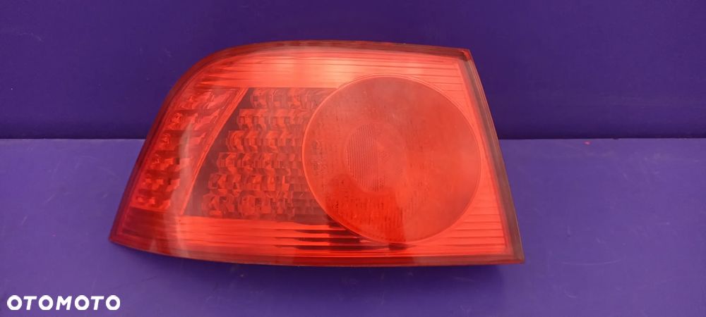 VW PHAETON LAMPA TYLNA W BŁOTNIK IDEALNA LEDY SPRAWNE - 11