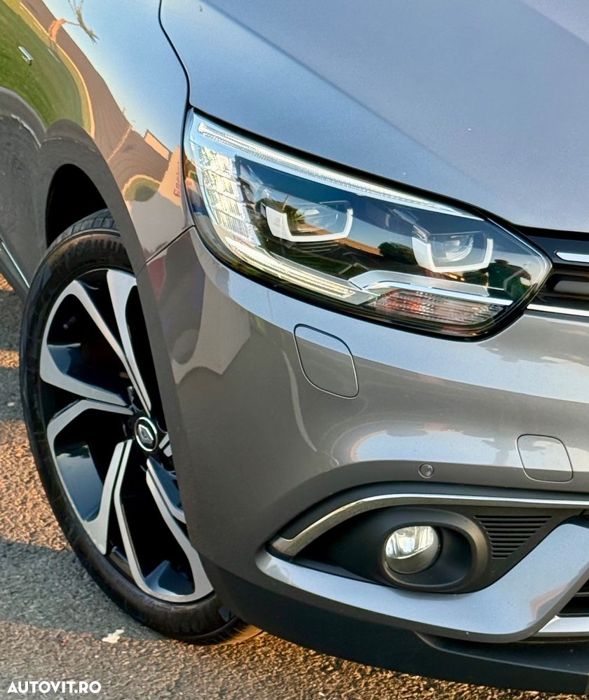 Renault Scenic ENERGY dCi 130 BOSE EDITION - 16