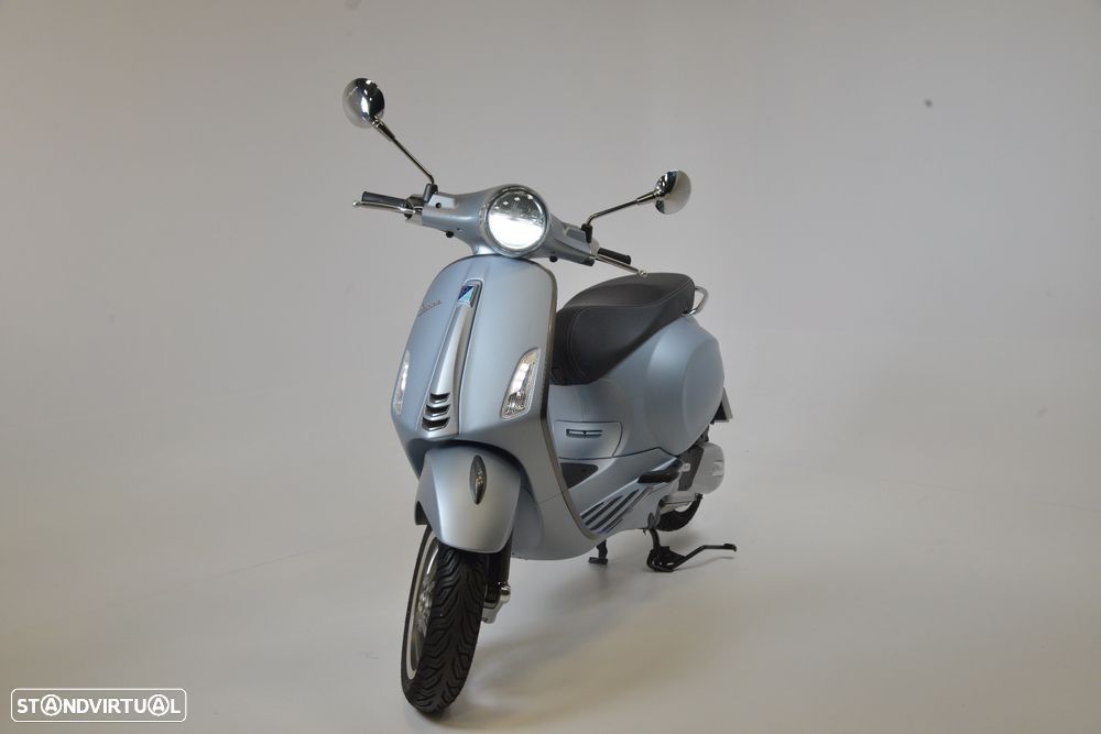 Vespa Primavera - 3