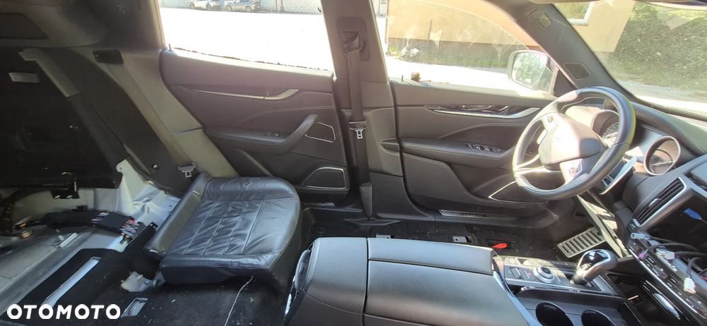 Maserati Levante - 25