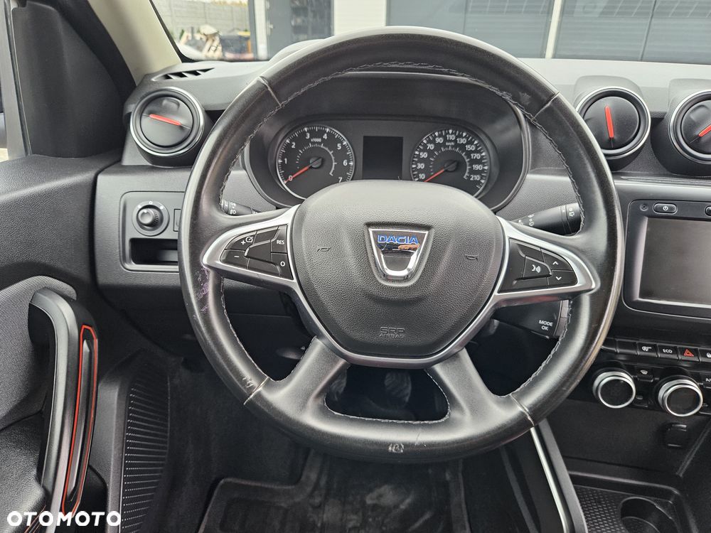 Dacia Duster 1.3 TCe FAP Techroad - 36