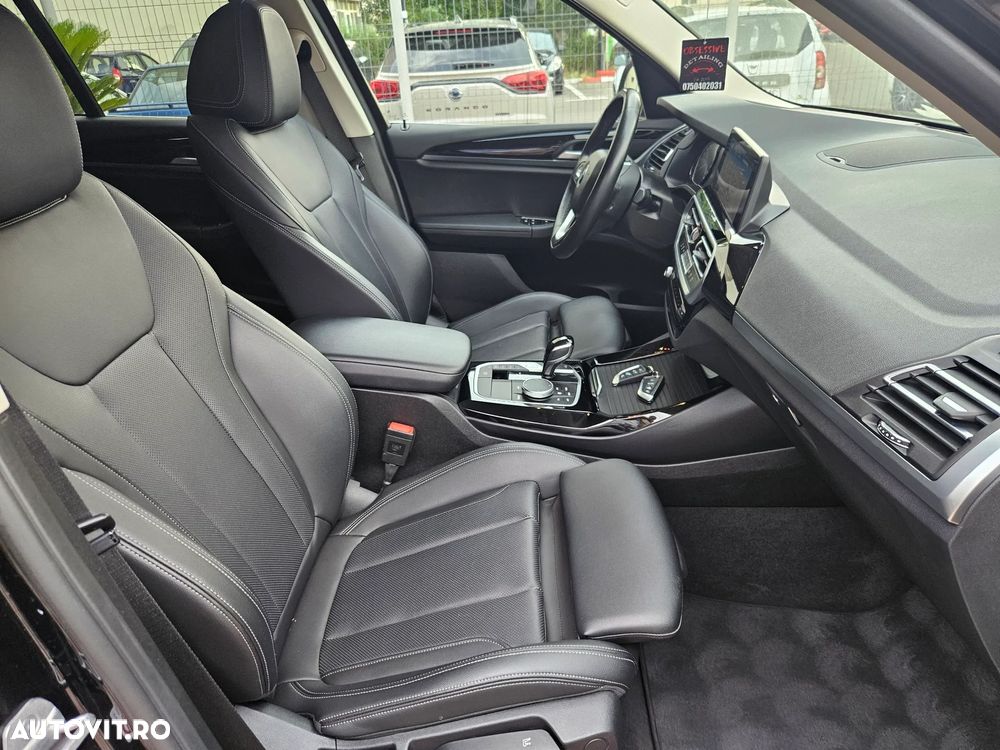BMW X3 xDrive20d AT MHEV - 25