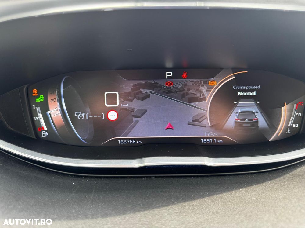 Peugeot 3008 1.6 BlueHDI S&S EAT6 GT-Line - 6