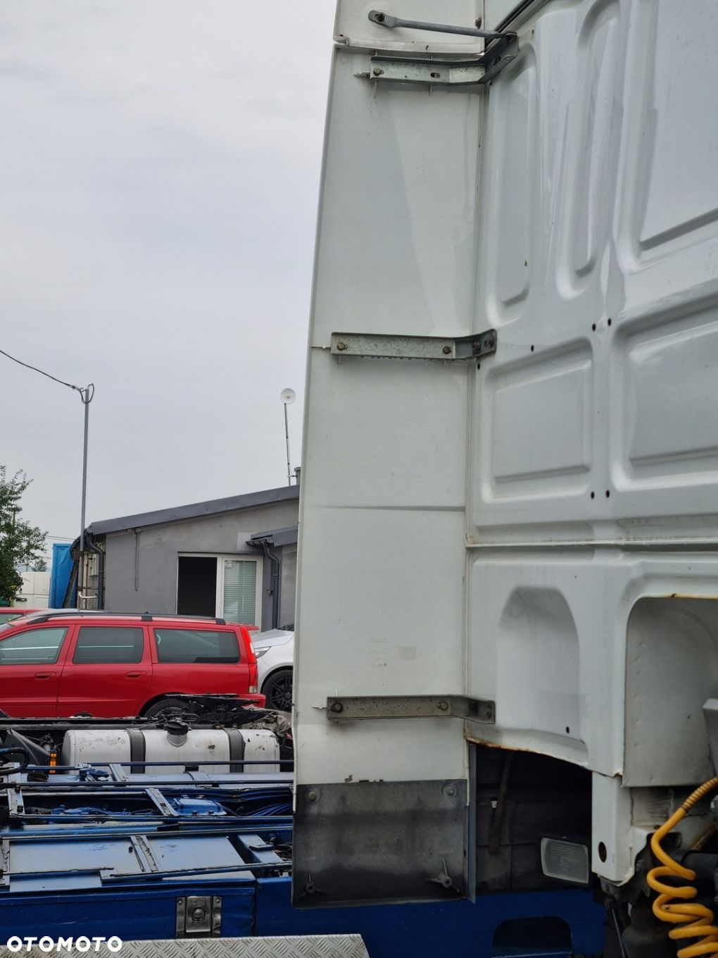 SPOILER SPOJLER OWIEWKA ZAKABINOWA LH DAF XF 105 - 2