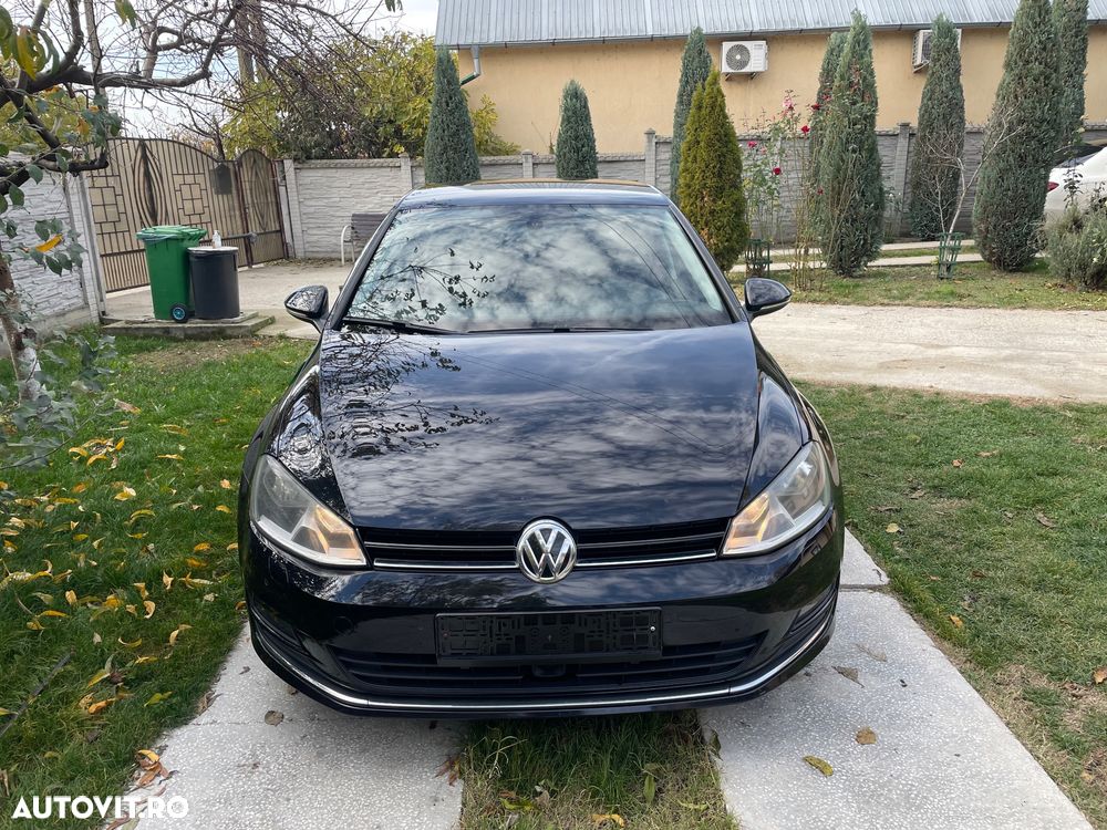 Volkswagen Golf - 9