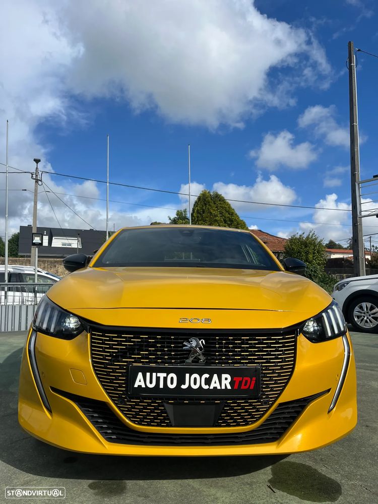 Peugeot e-208 GT+ - 5