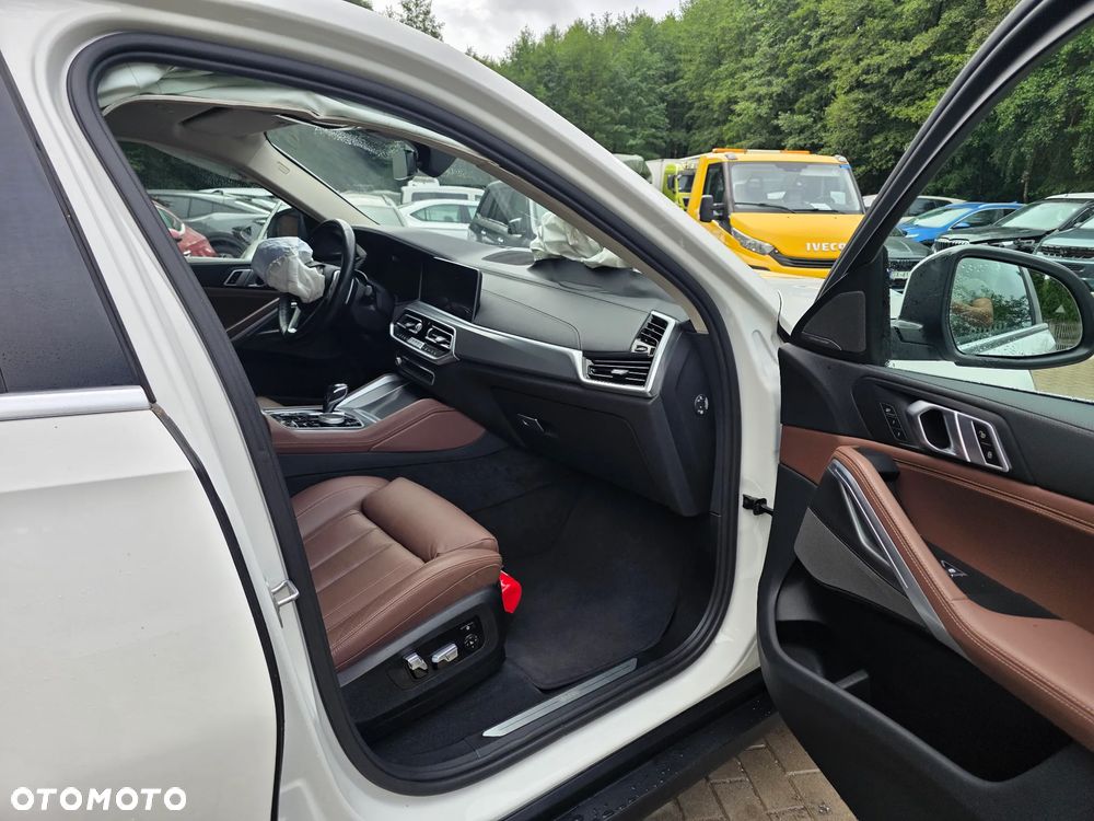 BMW X6 - 15