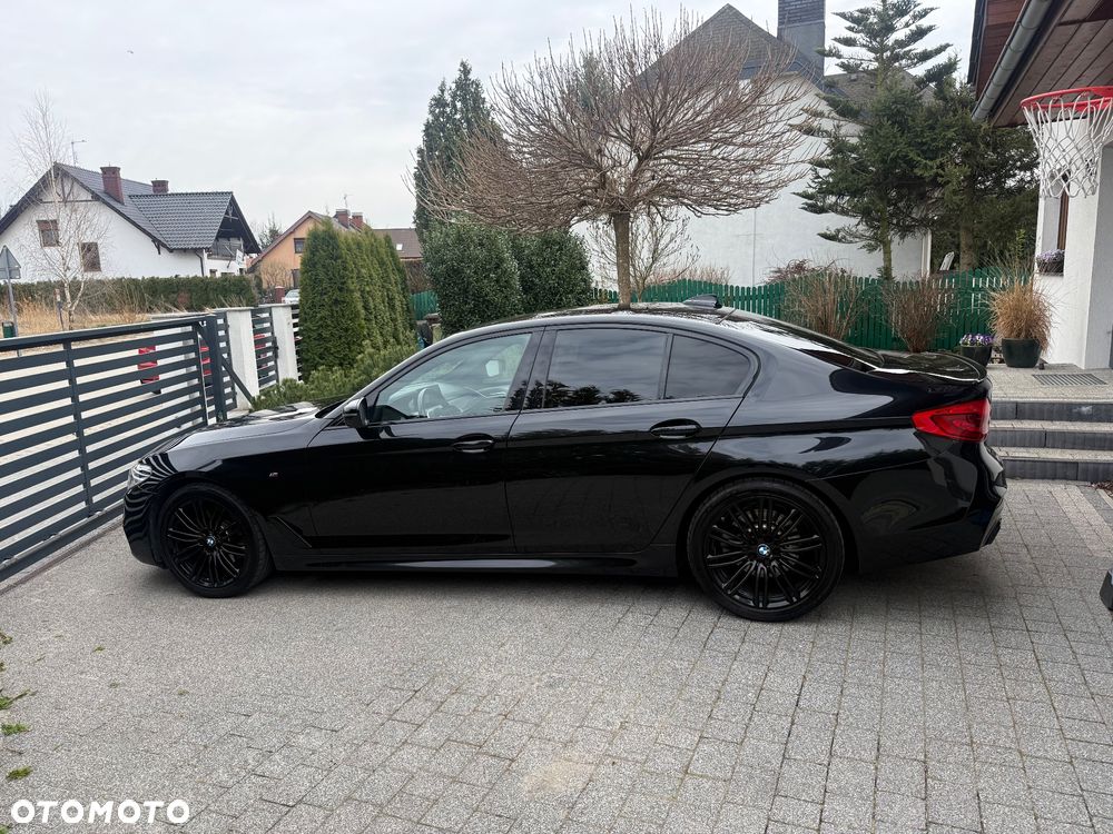 BMW Seria 5 520d M Sport sport - 32