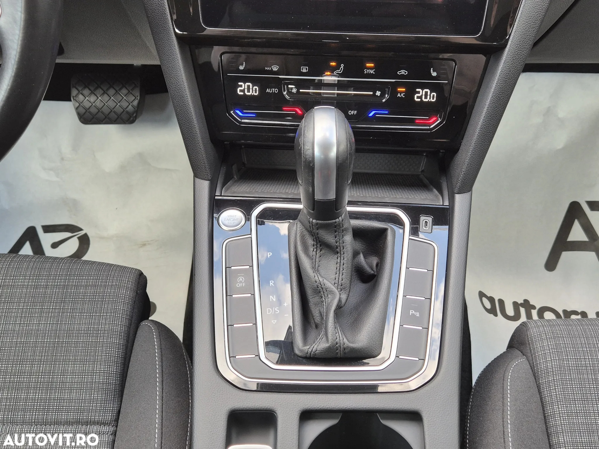 Volkswagen Passat - 30