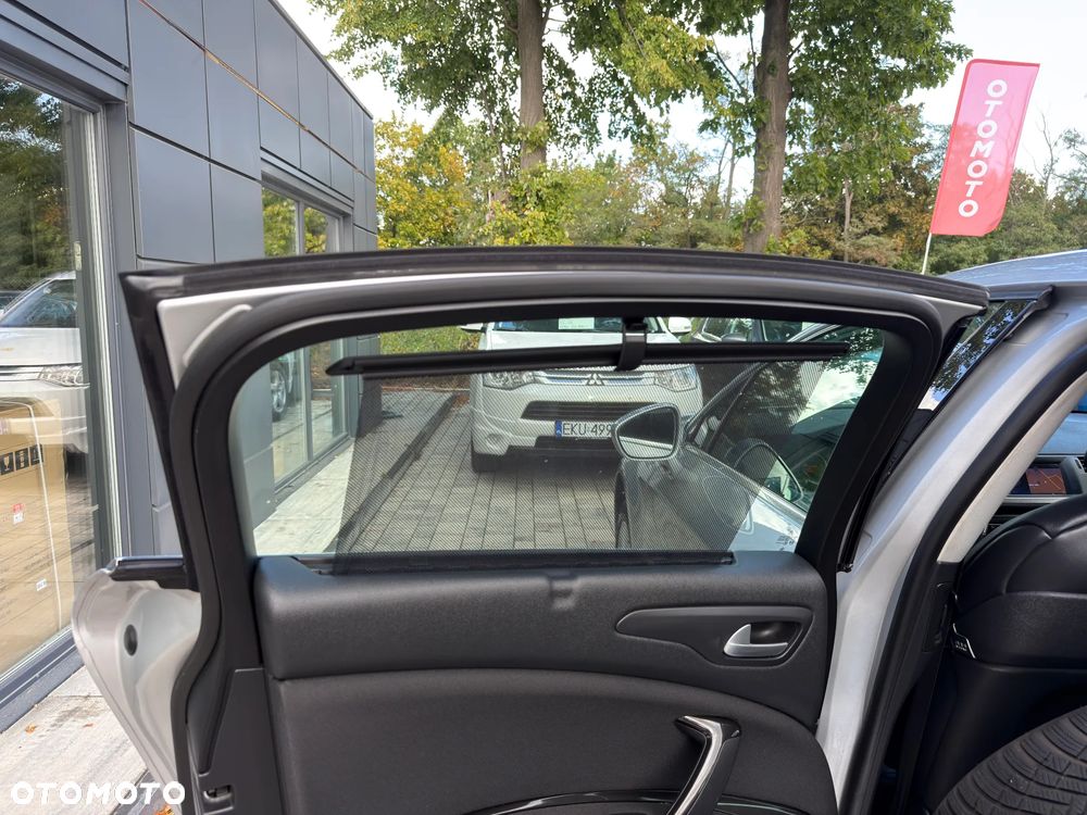 Citroën C5 2.0i 16V Exclusive Equilibre Navi - 38