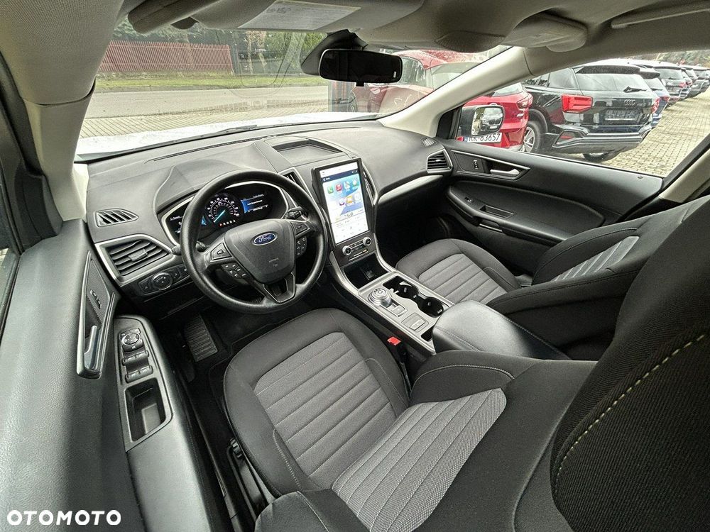 Ford Edge - 19