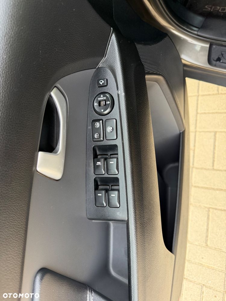 Kia Sportage 2.0 CRDI L 2WD - 14