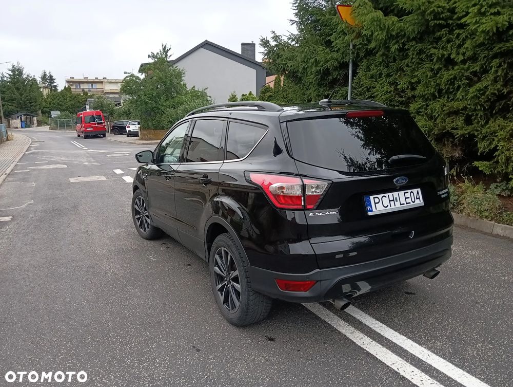 Ford Kuga 1.5 EcoBoost 4WD Titanium - 5