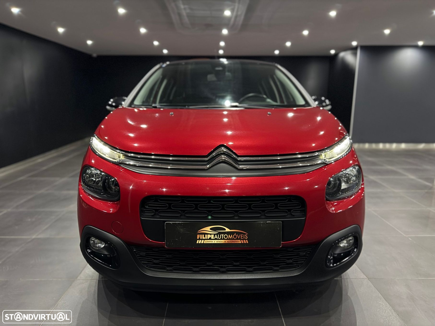 Citroën C3 1.2 PureTech Shine - 2