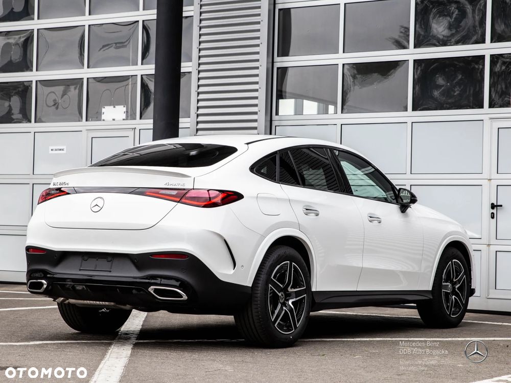 Mercedes-Benz GLC 220 d mHEV 4-Matic AMG Line - 6