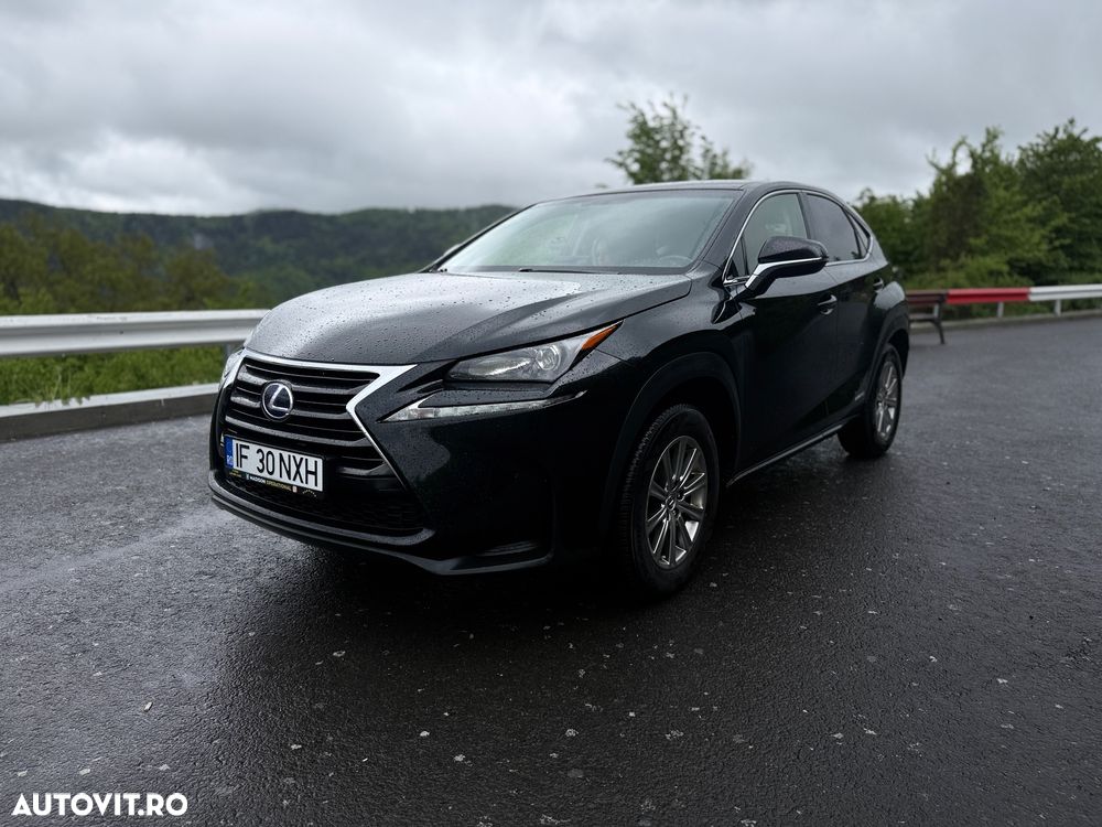 Lexus Seria NX - 1