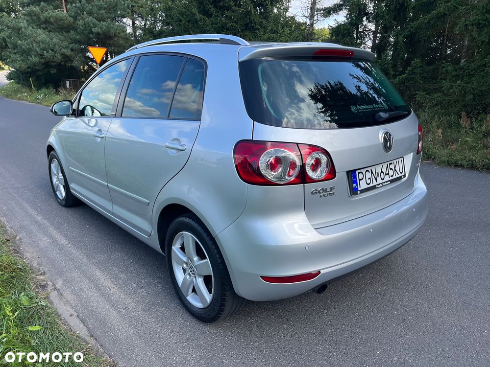 Volkswagen Golf Plus 1.6 TDI BlueMot Trendline DSG - 5