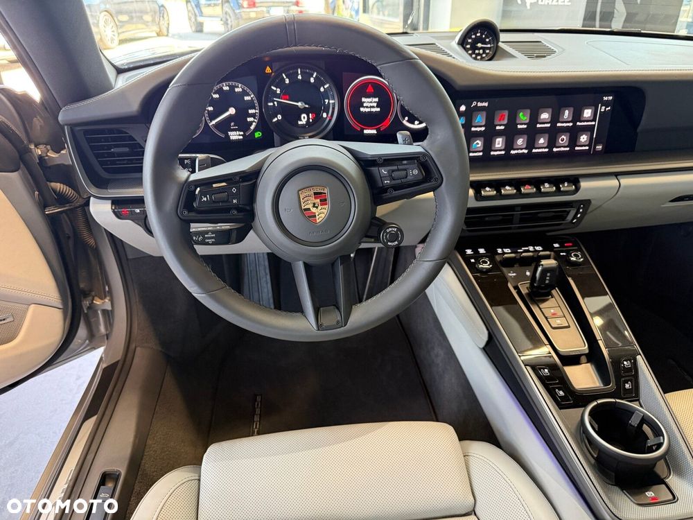 Porsche 911 - 13