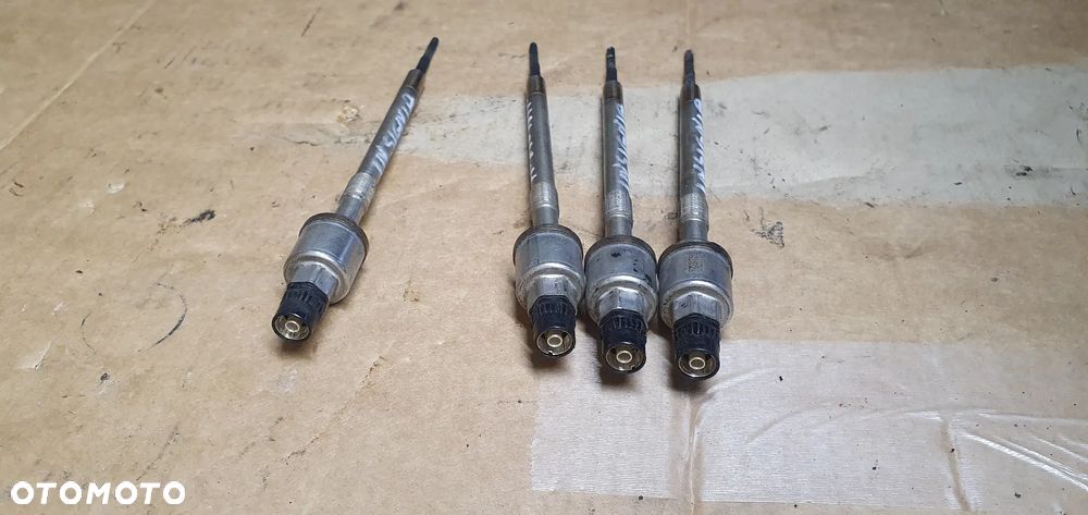 Świeca żarowa czujnik ciśnienia Opel Insignia A 2.0 CDTI 55579436 - 3