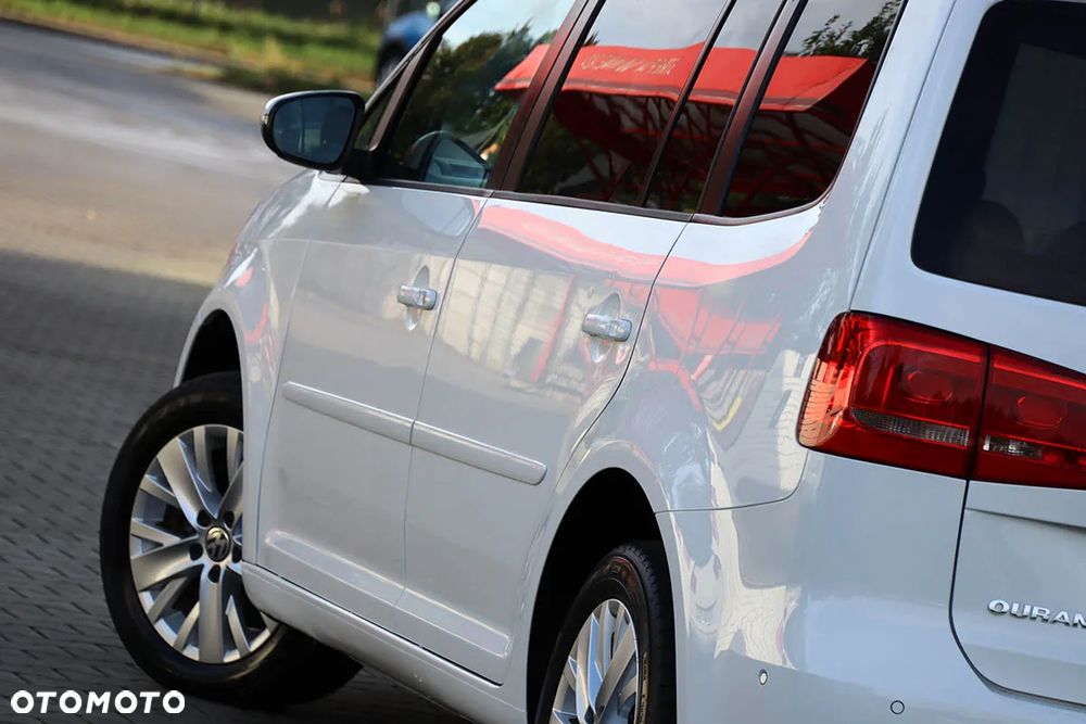 Volkswagen Touran 2.0 TDI DPF Life - 16