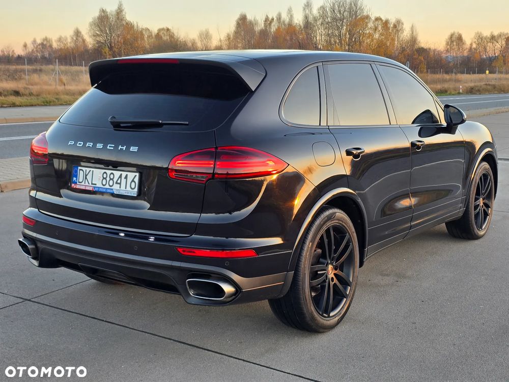 Porsche Cayenne - 24