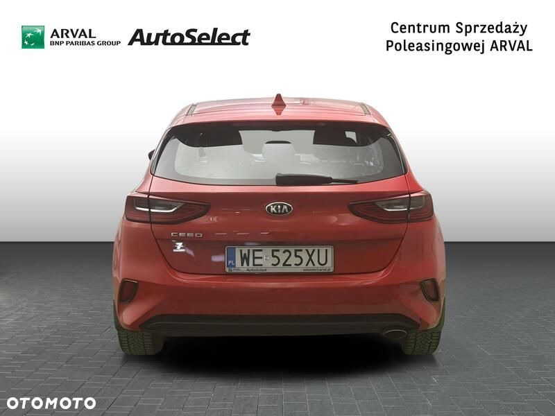 Kia Ceed - 5