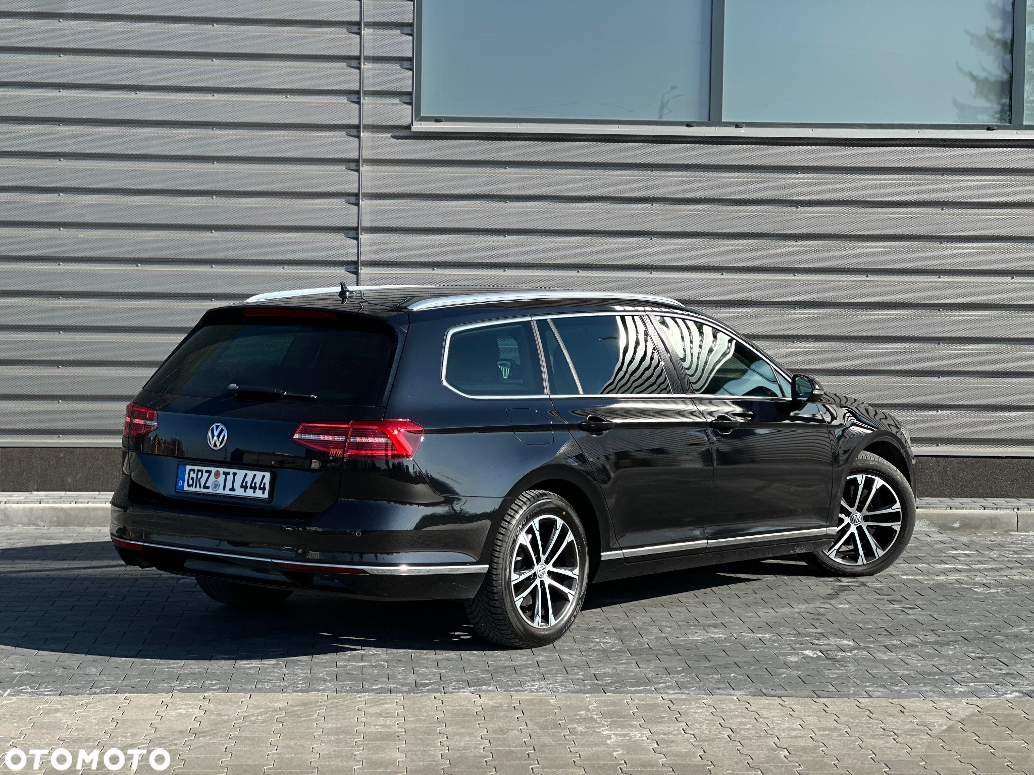 Volkswagen Passat 2.0 TDI BMT 4Mot Highline DSG - 9