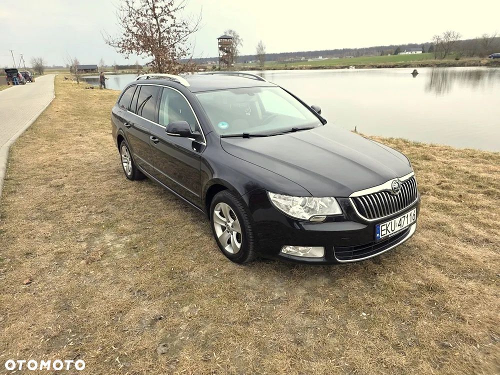 Skoda Superb 1.8 TSI Active - 35