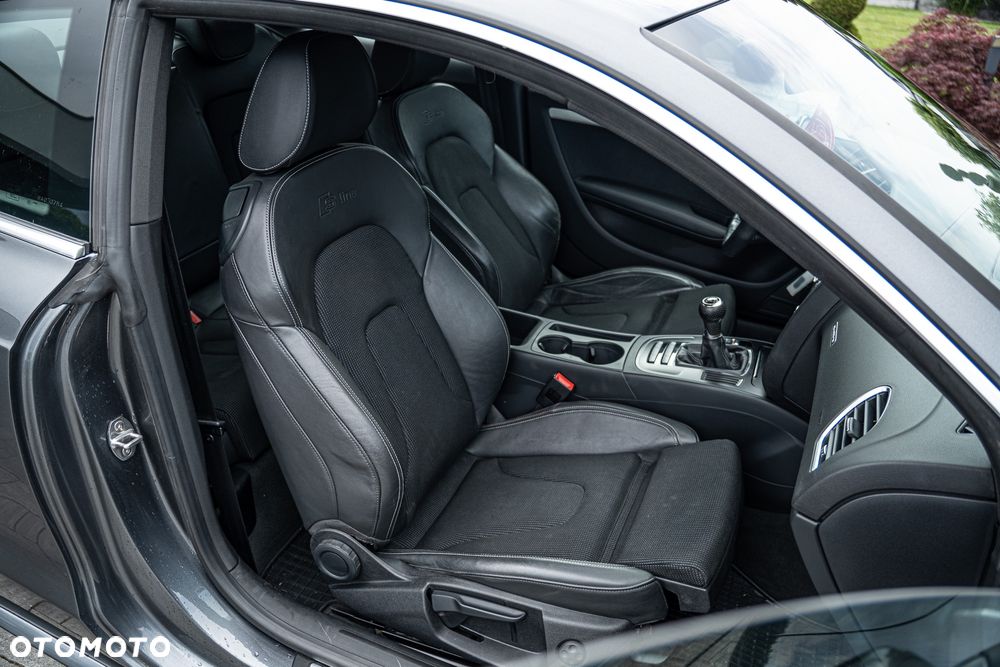 Audi A5 Coupé 2.0 TDI DPF quattro - 38