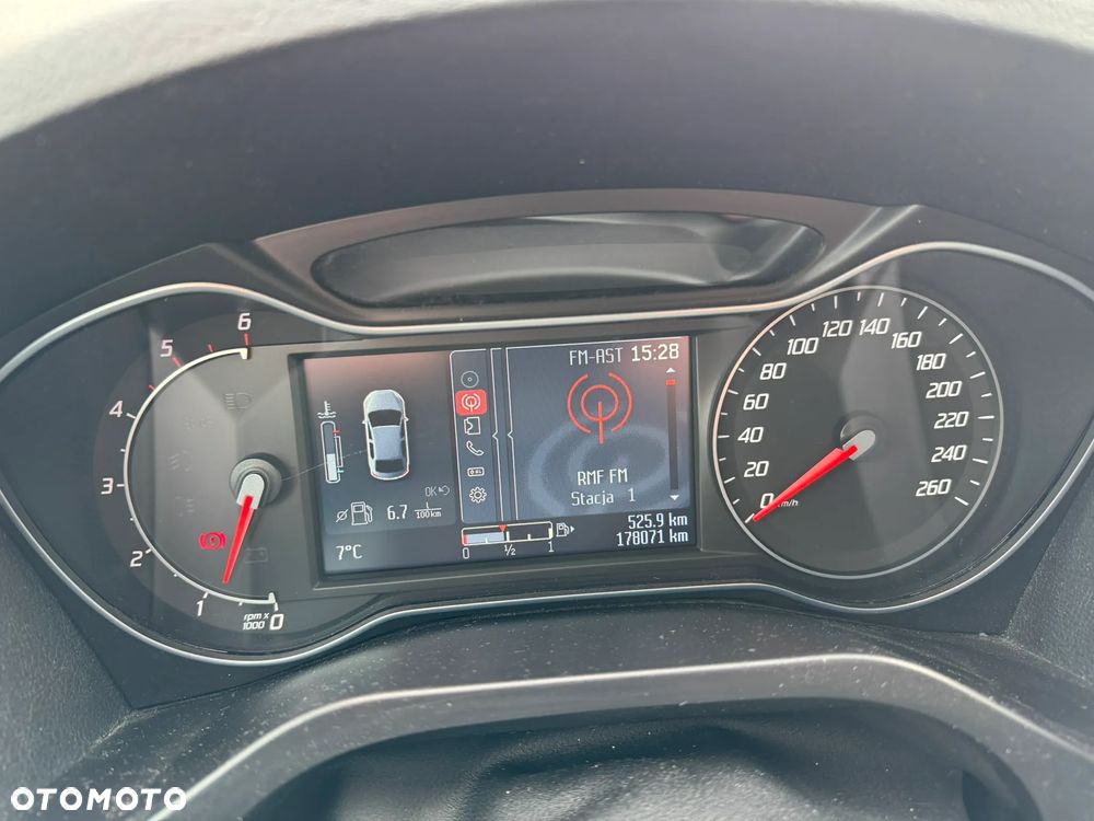 Ford S-Max 2.0 TDCi DPF Titanium - 5