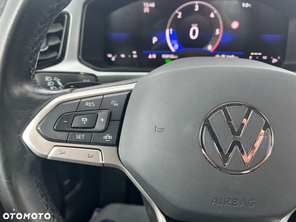 Volkswagen T-Roc - 19