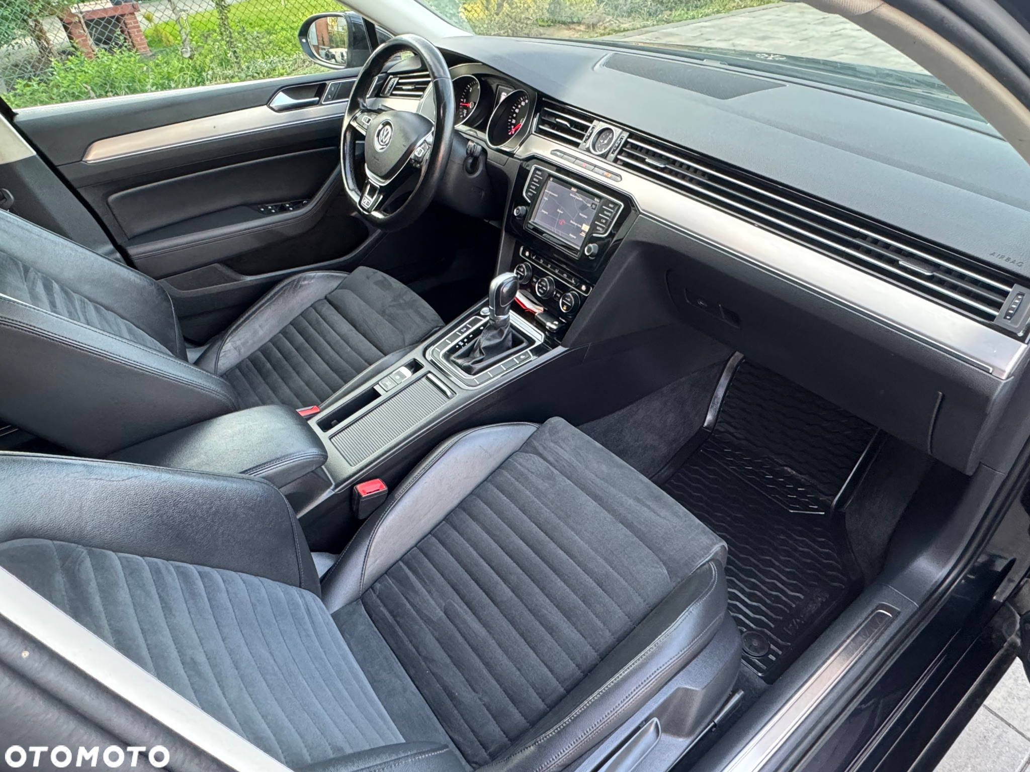 Volkswagen Passat 2.0 TDI BMT Highline DSG - 17