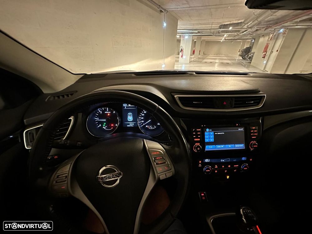 Nissan Qashqai 1.5 dCi N-Connecta - 5