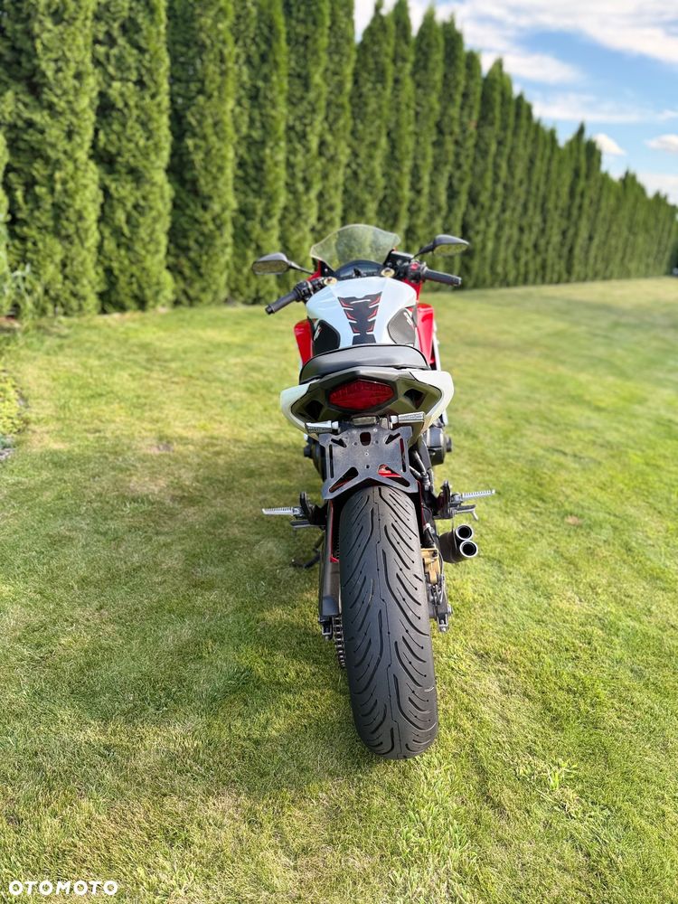 Honda CBR - 10