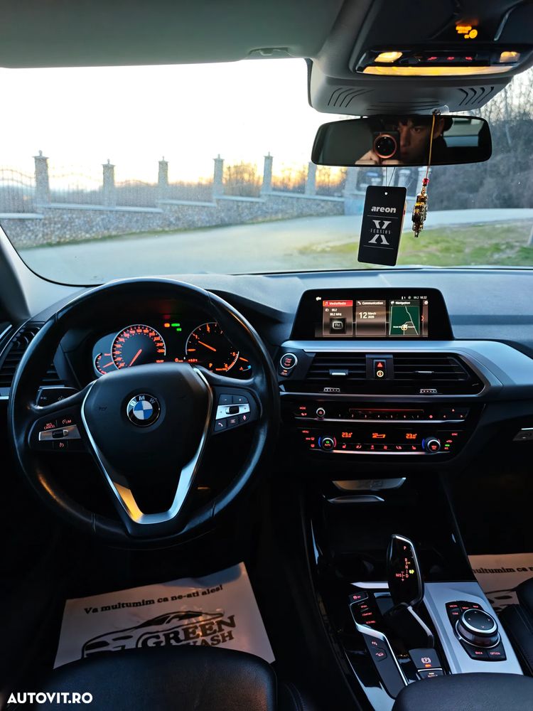 BMW X3 xDrive20d Aut. Advantage - 9