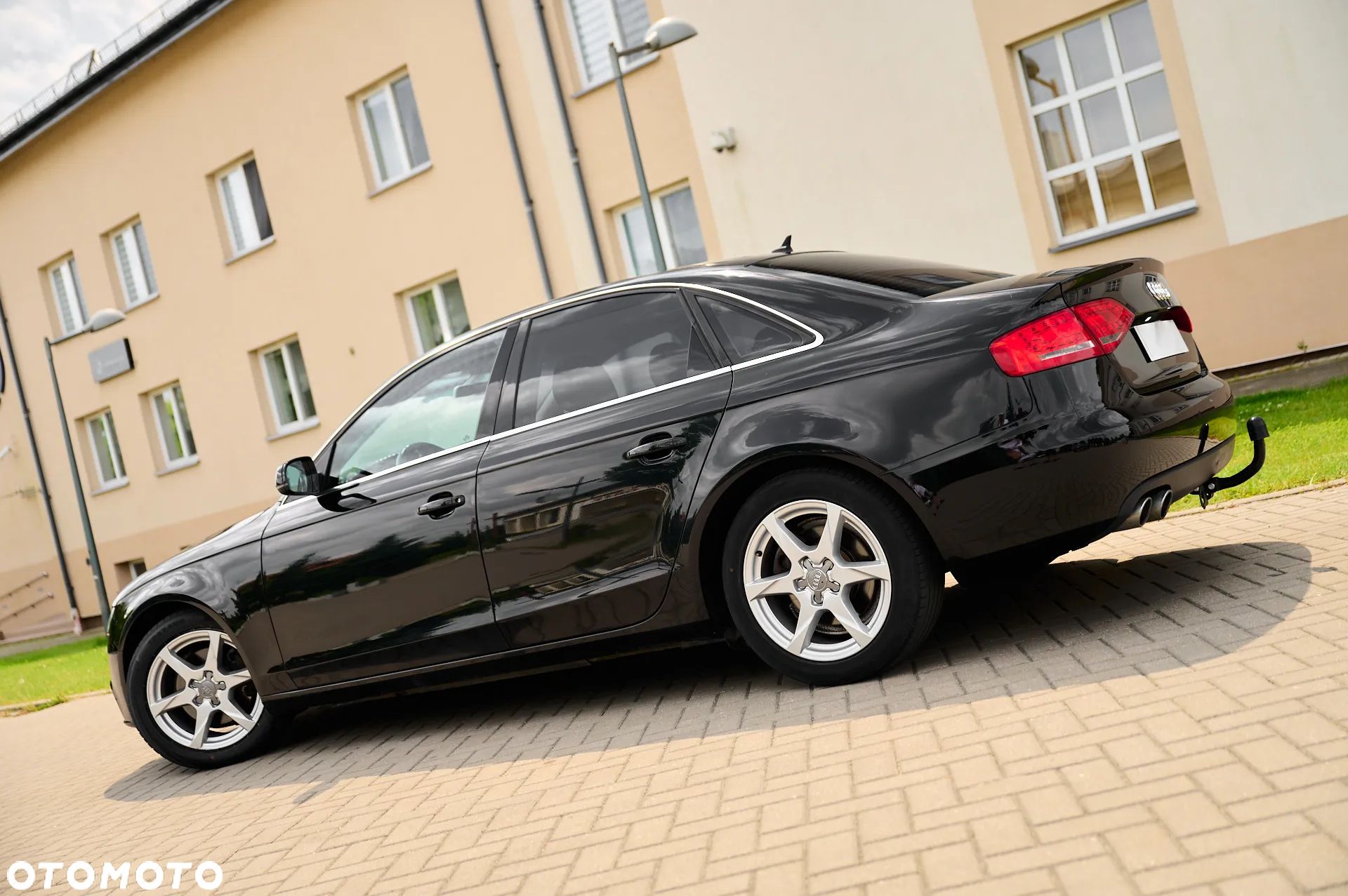 Audi A4 2.0 TDI Limited Edition - 1