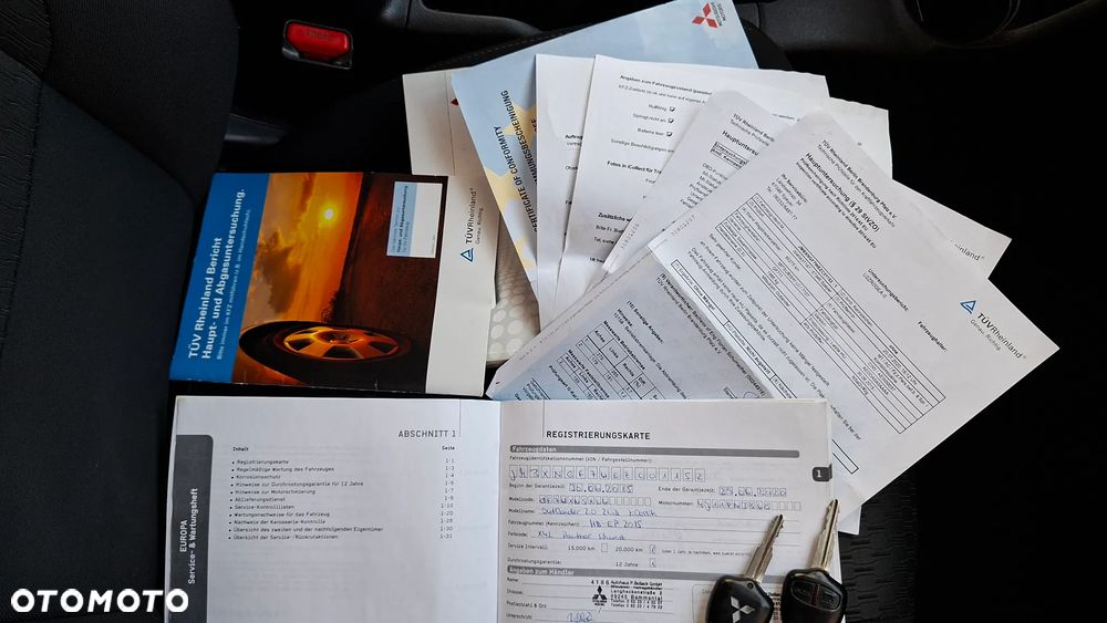 Mitsubishi Outlander 2.0 2WD Inform - 36