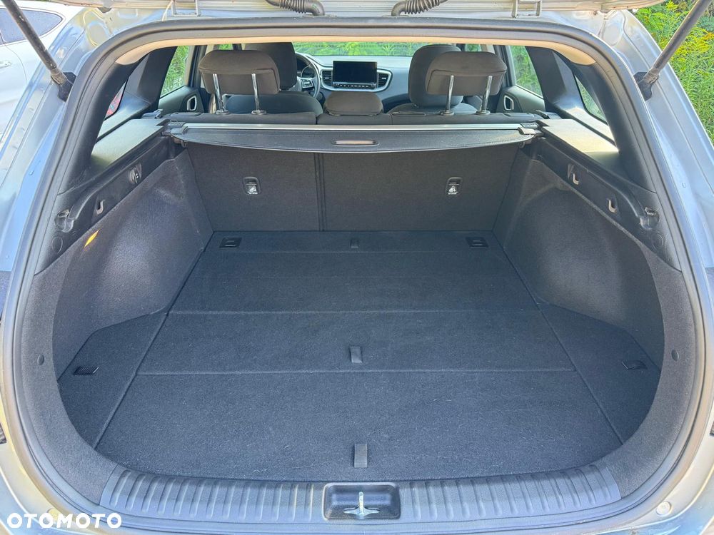 Kia Ceed 1.5 T-GDI M DCT - 10