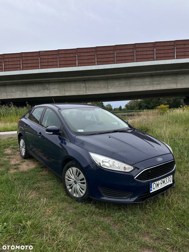 Ford Focus 1.6 Trend - 3