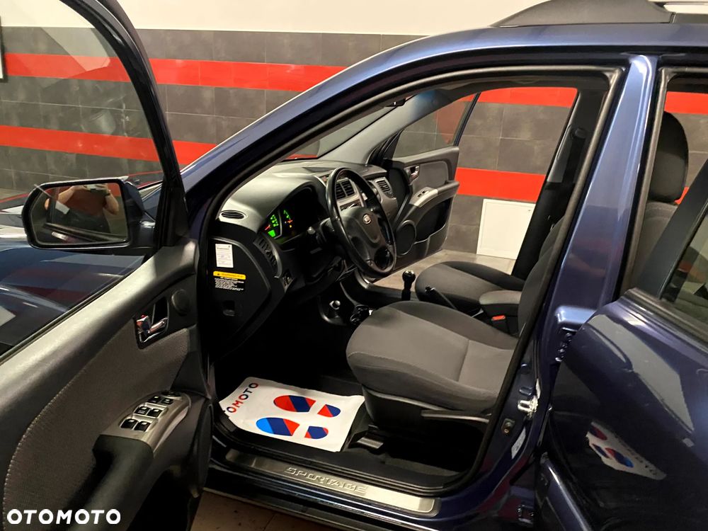 Kia Sportage 2.0 EX - 13