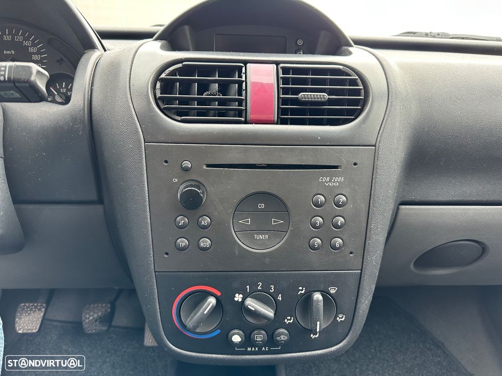 Opel Corsa 1.2 16V City - 13