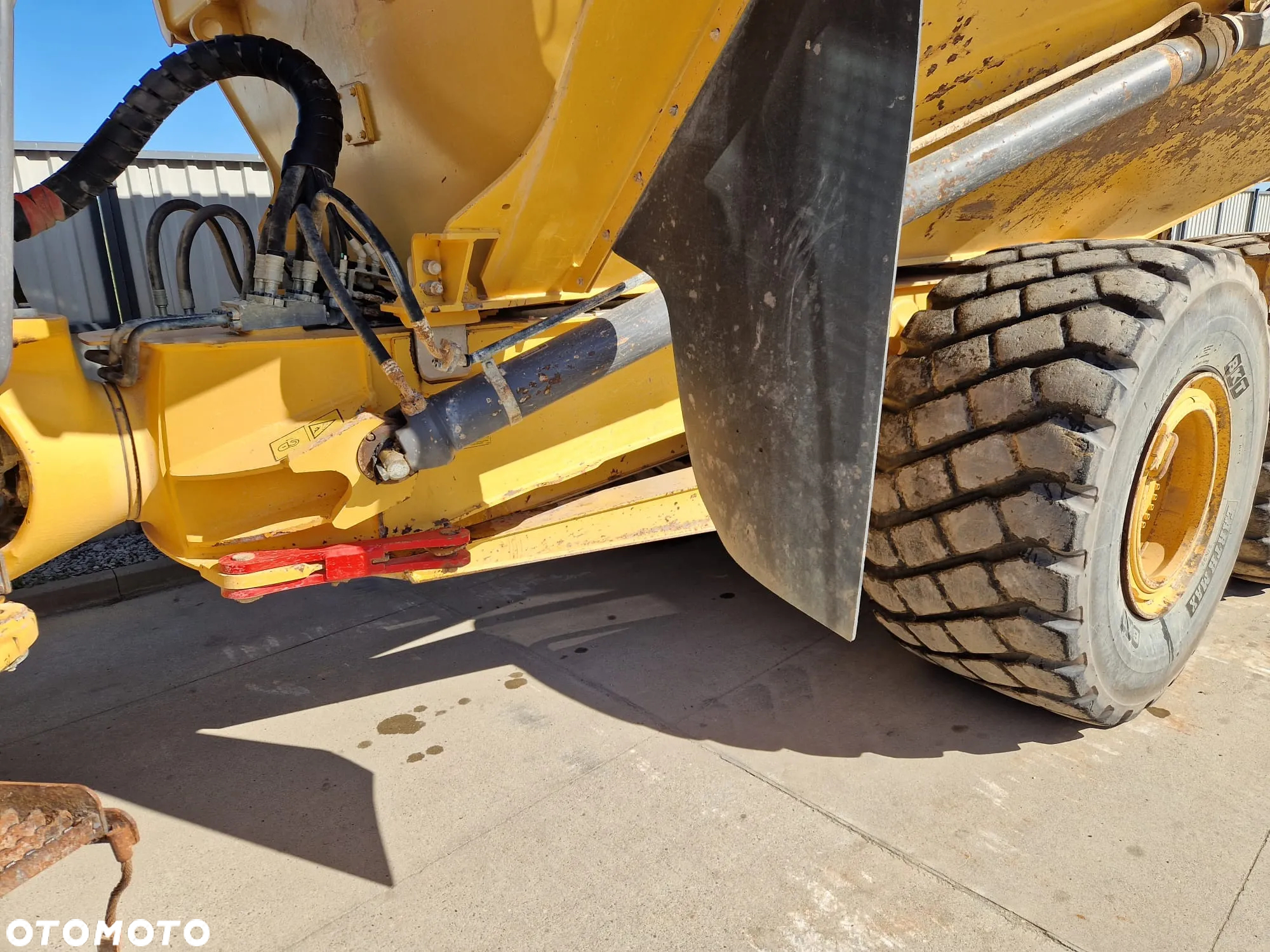 Volvo A30F * szerokie opony * burta tył * - 35