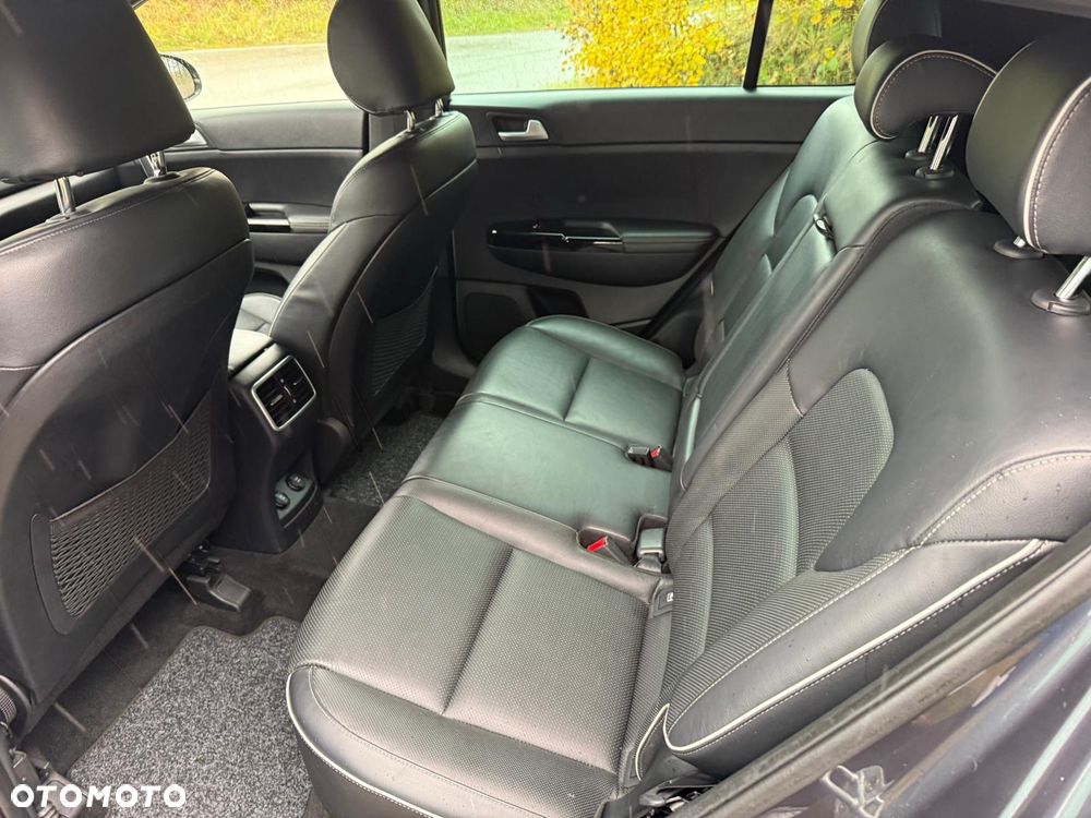 Kia Sportage 2,0 CRDI 2WD ISG Spirit - 9