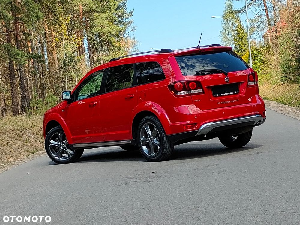 Fiat Freemont 2.0 Multijet 16V DPF Automatik Allrad Lounge - 10